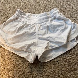 White size 2 lululemon Hotty hot shorts
